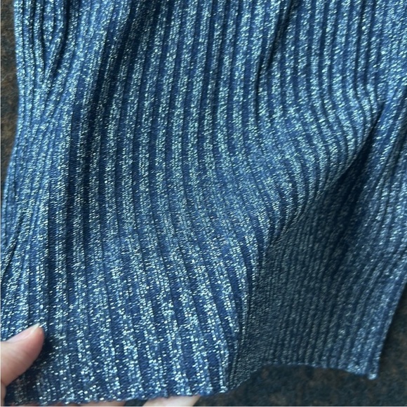 United Colors of Benetton Shimmer Dress | Size S | Elegant & Figure-Flattering - Picture 7 of 8